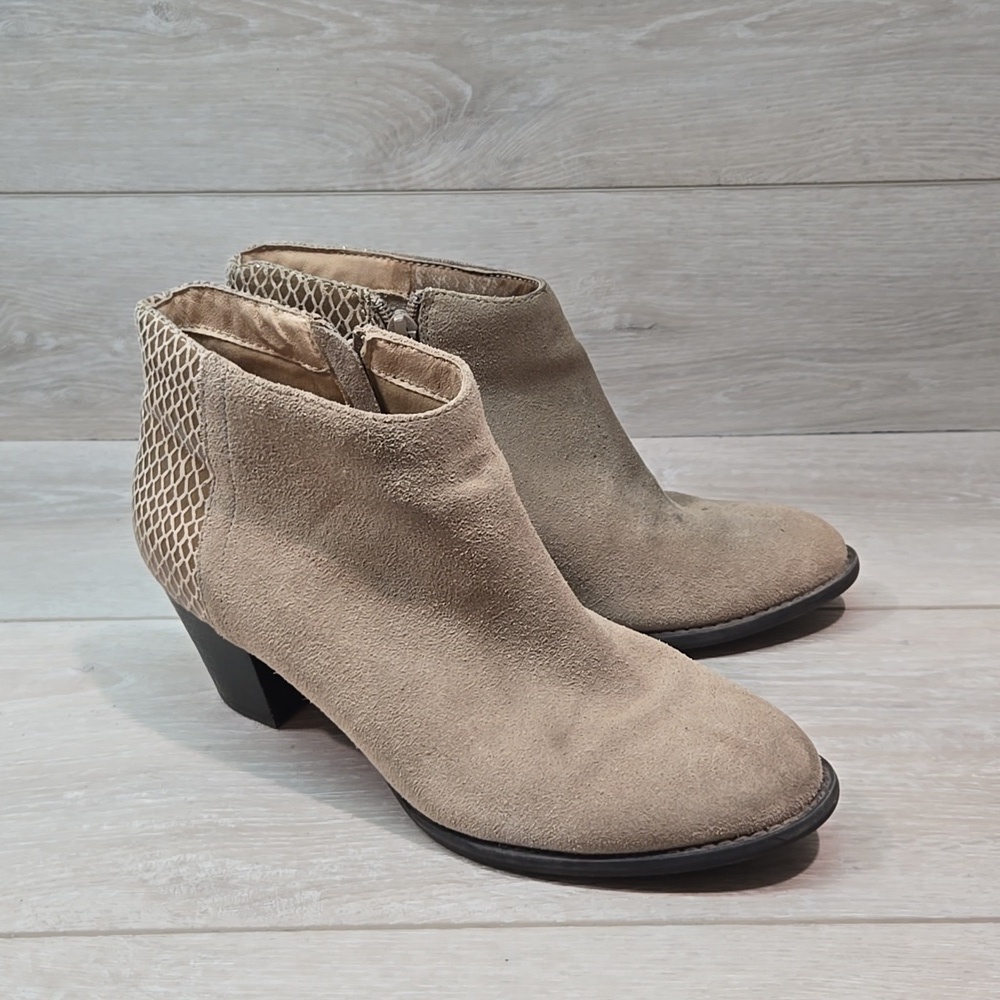 Vionic Women Bromley Ankle Leather Heels Boots shoes sz 6.5
